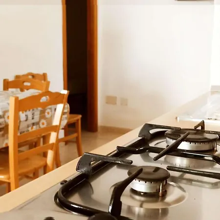 Selvamare Vacanze בית נופש ויאסטה